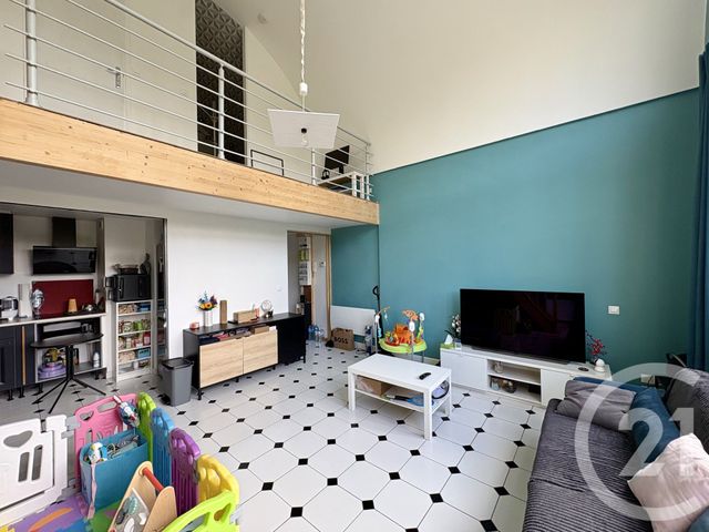 Appartement F2 à vendre - 2 pièces - 54.32 m2 - VILLENOY - 77 - ILE-DE-FRANCE - Century 21 Icm Immobilier
