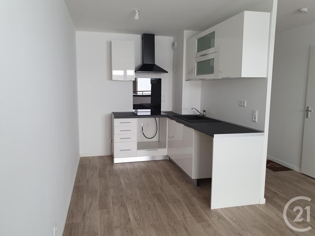 Appartement F2 à louer - 2 pièces - 44.2 m2 - MEAUX - 77 - ILE-DE-FRANCE - Century 21 Icm Immobilier