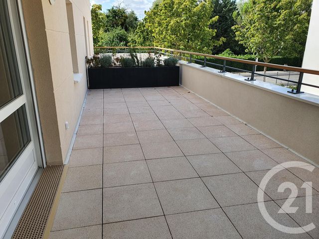 Appartement F2 à louer - 2 pièces - 44.2 m2 - MEAUX - 77 - ILE-DE-FRANCE - Century 21 Icm Immobilier