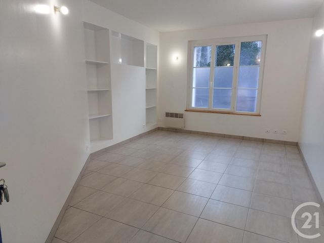 Appartement F4 à vendre - 4 pièces - 74.31 m2 - QUINCY VOISINS - 77 - ILE-DE-FRANCE - Century 21 Icm Immobilier