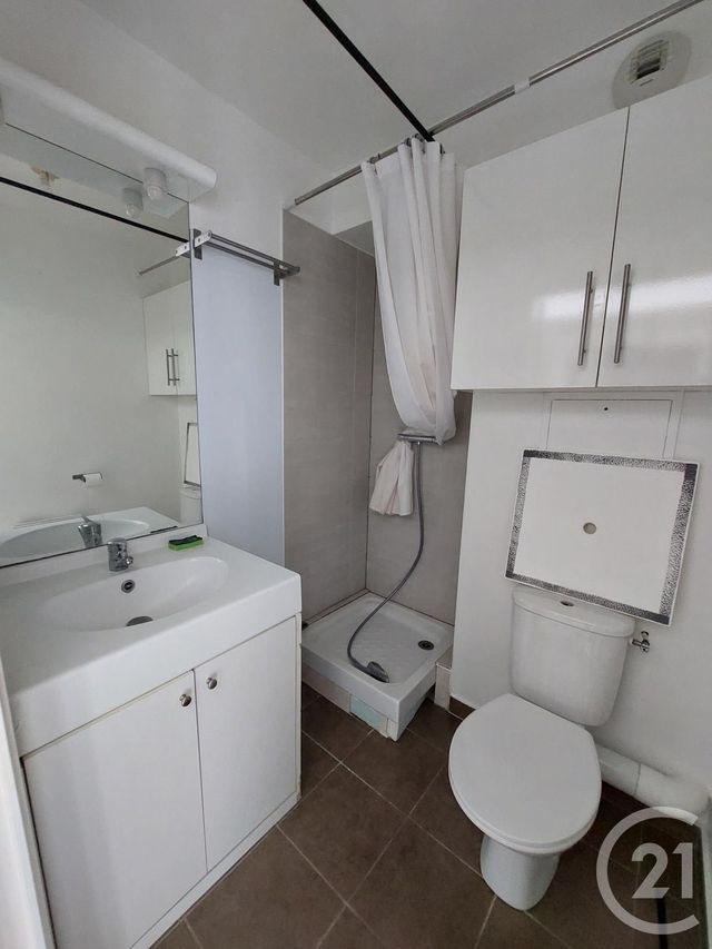 Appartement Studio à louer - 1 pièce - 24.43 m2 - VILLENOY - 77 - ILE-DE-FRANCE - Century 21 Icm Immobilier