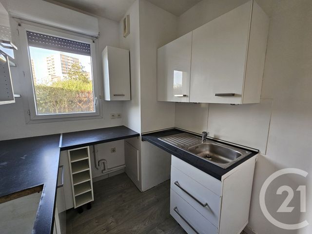 Appartement F4 à louer - 4 pièces - 63.06 m2 - MEAUX - 77 - ILE-DE-FRANCE - Century 21 Icm Immobilier
