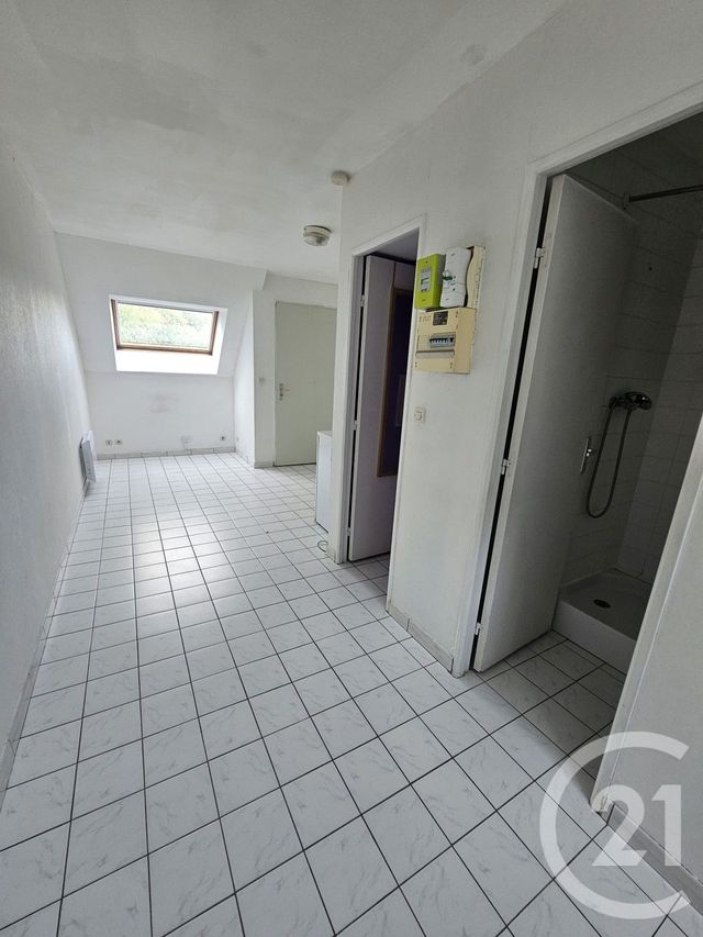 Appartement Studio à louer - 1 pièce - 17.0 m2 - CREGY LES MEAUX - 77 - ILE-DE-FRANCE - Century 21 Icm Immobilier