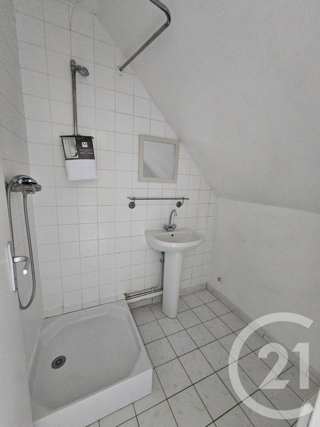 Appartement Studio à louer - 1 pièce - 17.0 m2 - CREGY LES MEAUX - 77 - ILE-DE-FRANCE - Century 21 Icm Immobilier