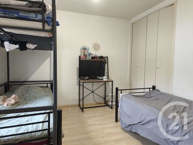 Appartement F3 à vendre - 3 pièces - 60.61 m2 - MEAUX - 77 - ILE-DE-FRANCE - Century 21 Icm Immobilier