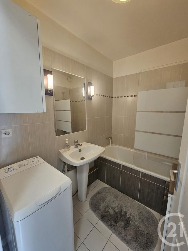 Appartement F2 à vendre - 2 pièces - 35.6 m2 - NANTEUIL LES MEAUX - 77 - ILE-DE-FRANCE - Century 21 Icm Immobilier