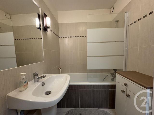 Appartement F2 à vendre - 2 pièces - 35.6 m2 - NANTEUIL LES MEAUX - 77 - ILE-DE-FRANCE - Century 21 Icm Immobilier