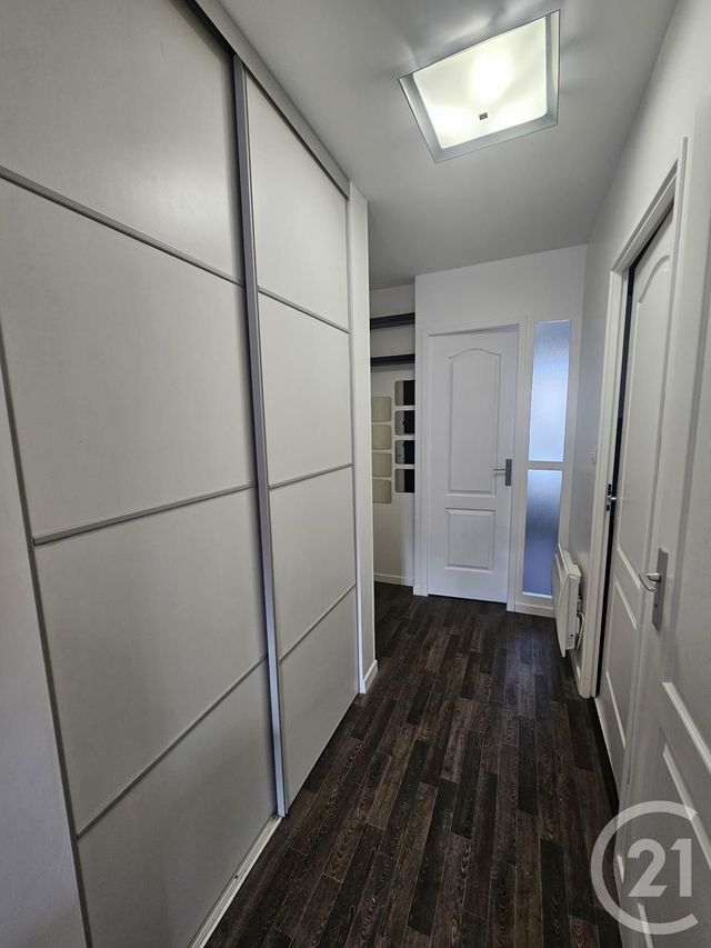 Appartement F2 à vendre - 2 pièces - 35.6 m2 - NANTEUIL LES MEAUX - 77 - ILE-DE-FRANCE - Century 21 Icm Immobilier